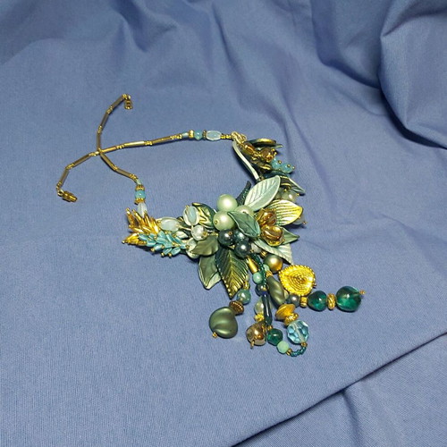Vintage Venetian necklace handmade like new