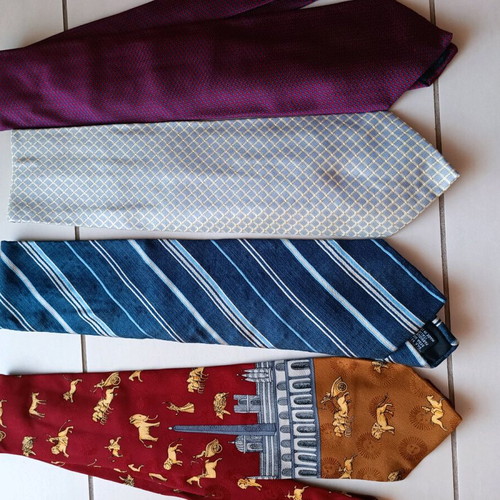 Boss ties used, pack of 56