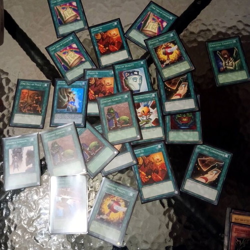 Exodia deck used for Yu-Gi-Oh! with 40 cards