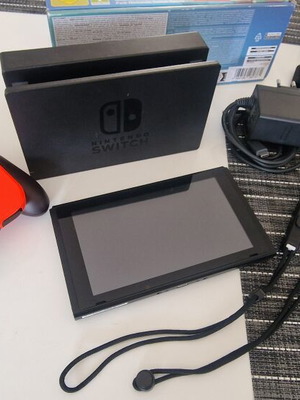 Nintendo Switch Sports console like new with case and extra games