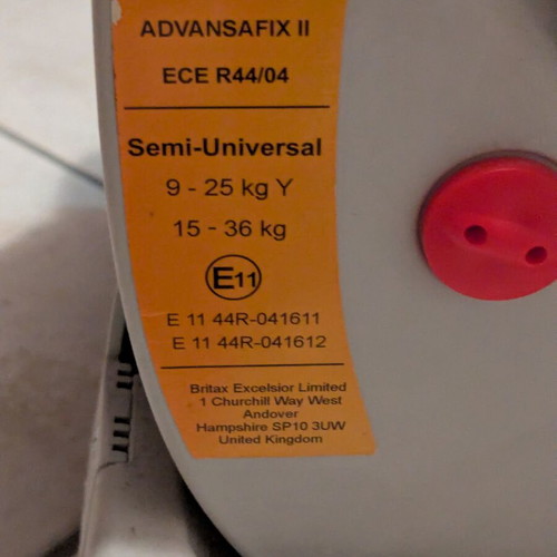 Britax Romer child car seat used, group 1+2 and 2+3 (9-36 Kg)