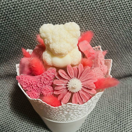 Soy wax candle bouquet new