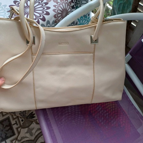 Bartuggi vintage crossbody bag beige like new