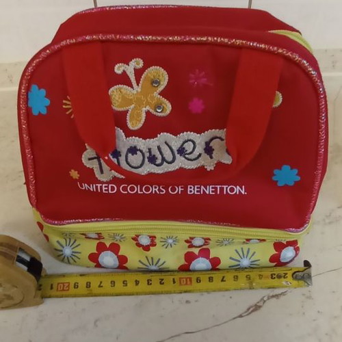 Benetton Kids Lunch Bag used with double compartment