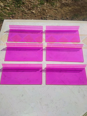 Plastic shelves for slat panel used, pack of 6, deep pink