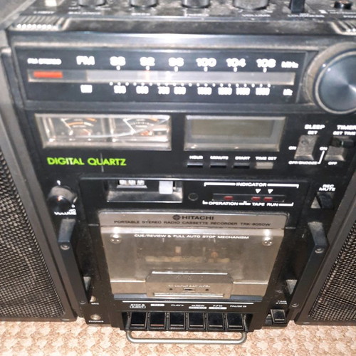 Hitachi Portable Stereo TRIK 9050W