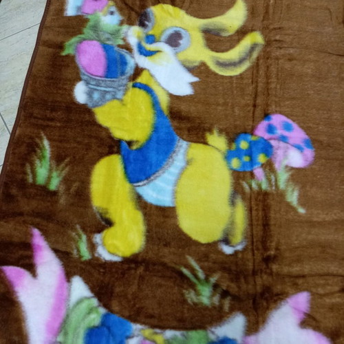 Baby crib blanket new, brown with bunny design