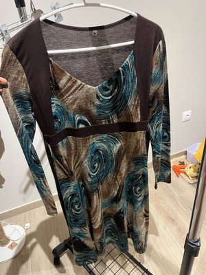 Brown printed 3/4 dress used with waist tie