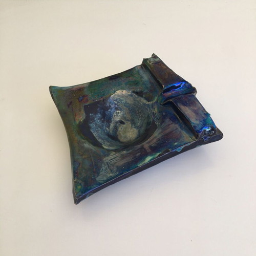 Ceramic ashtray like new
