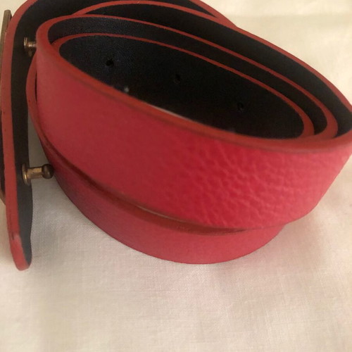Women's belt red like new, size 110