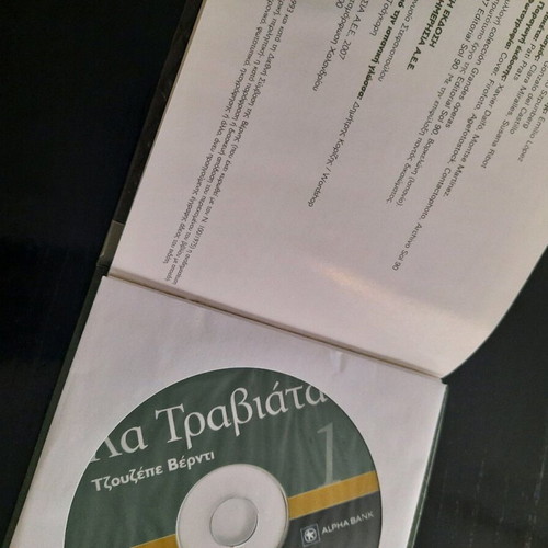 La Traviata CD and booklet new, classical music