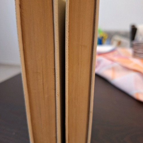 Faust two-volume foreign language book like new, 1968 edition