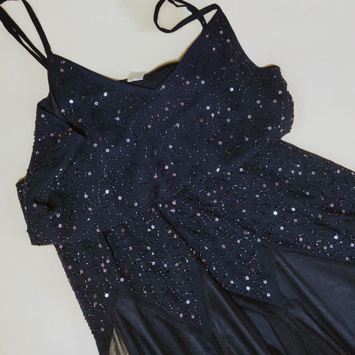 Maxi blue dress embroidered with sequins and beads, size 44, new