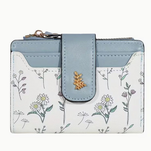 Wallet with flowers new, compact and practical