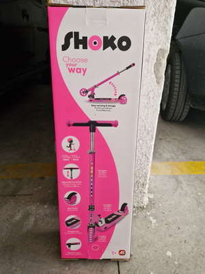 Shoko Flex Pro scooter new in box with LED lights