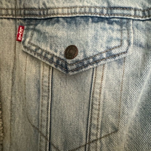 Levis x Disney Mickey Mouse Ex-Boyfriend Sherpa Trucker Jacket like new
