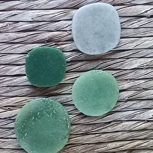 Cameos handmade glass with ancient Greek coin motifs, pack of four