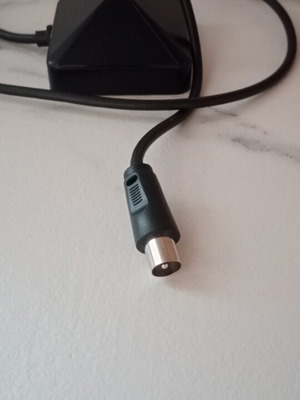 TV antenna like new, small black