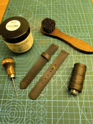 Handmade leather watch strap for vintage watches
