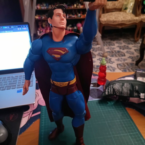 Φιγούρα Superman Returns της Mattel 2006, 35 εκ., υφασμάτινη κάπα