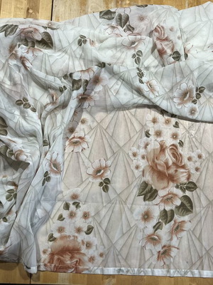 Vintage sheer floral curtain synthetic used 1.70x2.14 m