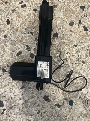 Ilcon linear actuator FCARTT0679N 24V used for medical equipment