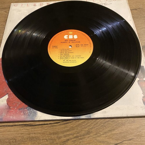 Gilbert O’Sullivan Off Centre LP like new, gatefold edition