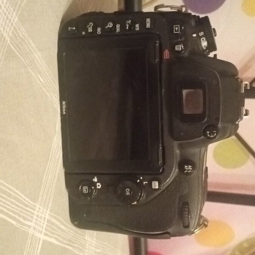 Nikon D750 camera like new with lens