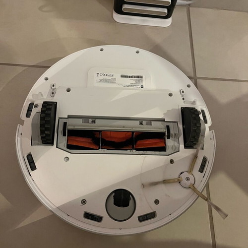Xiaomi Mi Robot Vacuum Mop 2 Pro like new, lightly used