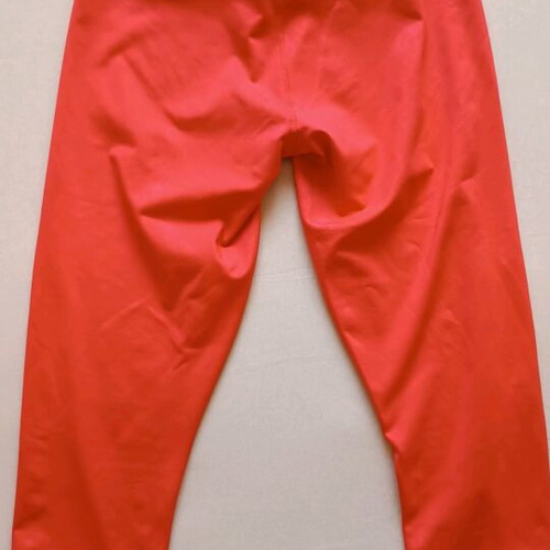 Puma women's 3/4 leggings like new, orange