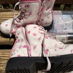 Boots Elsa size 32 like new