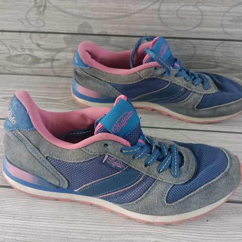 Buffalo leather sneakers size 39 like new, blue and pink