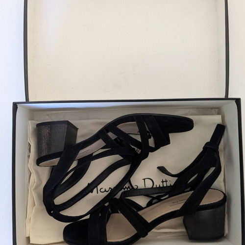 Massimo Dutti black sandals size 37 with block heel like new