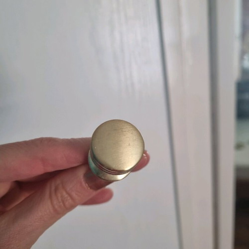Knobs gold/brass matte finish, 27 pieces, like new