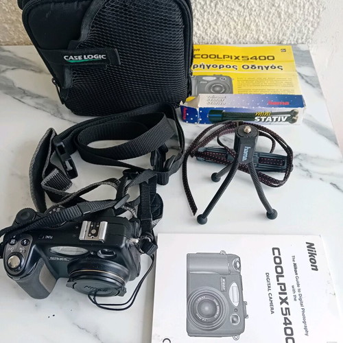 Nikon Coolpix 5400 like new