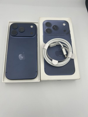 Apple iPhone 17 Pro 256GB Deep Blue