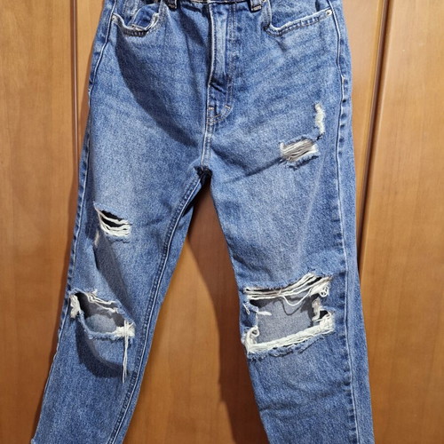 Pull & Bear jeans with rips like new, size XS, blue