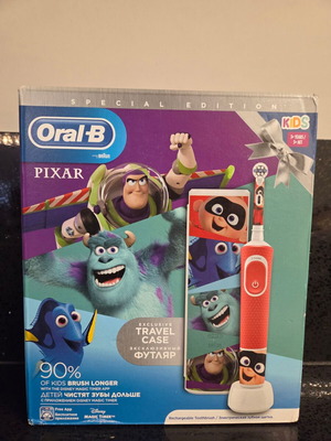 Braun Oral-B Vitality Kids Pixar Special Edition Electric Toothbrush with Travel Case new