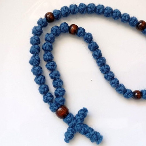 Woolen pocket komboskini with 50 knots and wooden beads, new