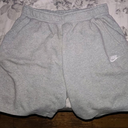 Nike grey shorts size L like new