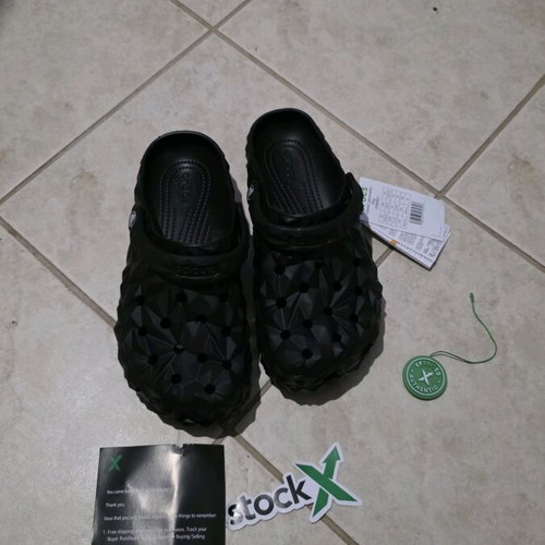 Crocs Geometrical clogs new, size 41-42, black