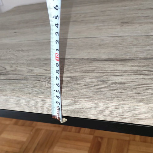 Coffee table used in excellent condition