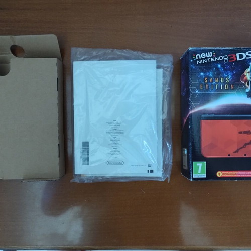 Nintendo 3DS XL Samus Edition box only used