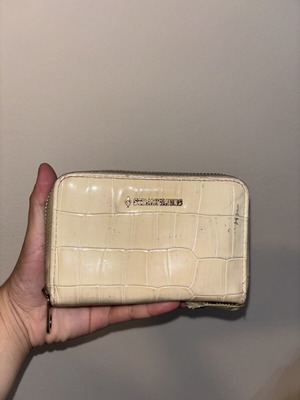 Stradivarius wallet used, beige