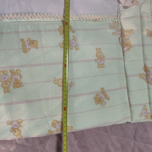 Crib blanket used, good condition