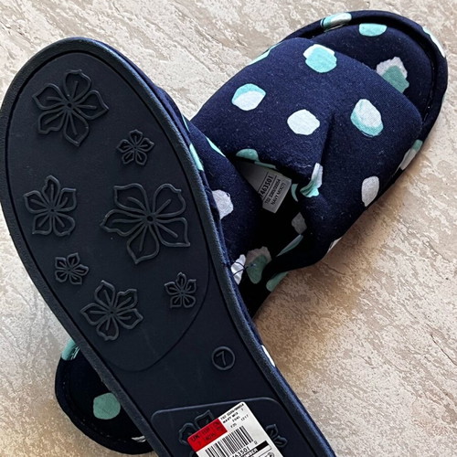 M&S slippers blue with polka dots new