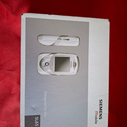 Siemens SL65 Ebony collectible cell phone used with packaging and accessories