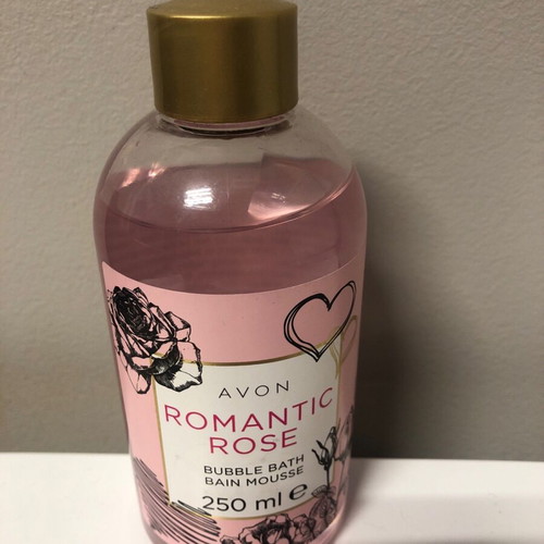 Avon Romantic Rose bubble bath 250ml new