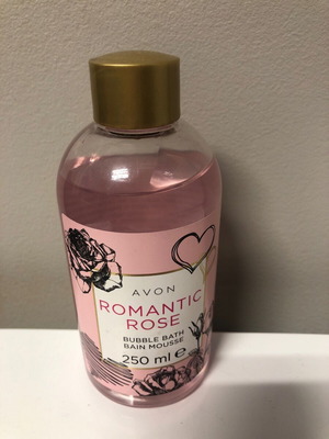 Avon Romantic Rose bubble bath 250ml new