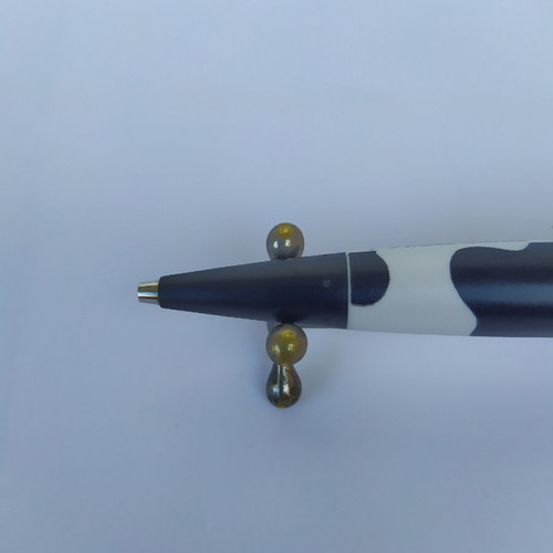 Faber Castell e-motion pen used with unique design